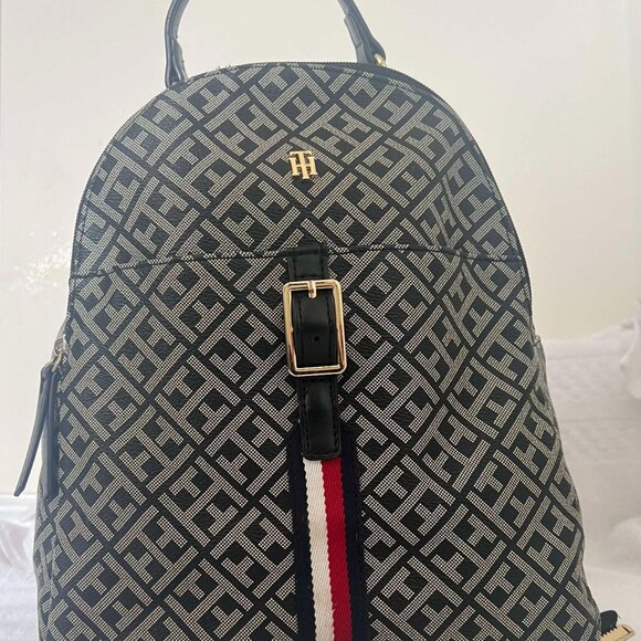 Tommy Hilfiger Monogram Back Pack - Picture 3 of 5